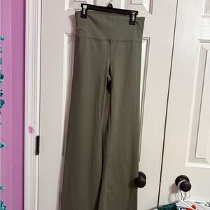 American Eagle Outfitters Olive Green Leggings